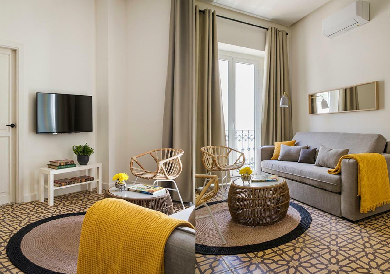 Santa Paula Pool & Luxury Apartman Sevilla Kültér fotó